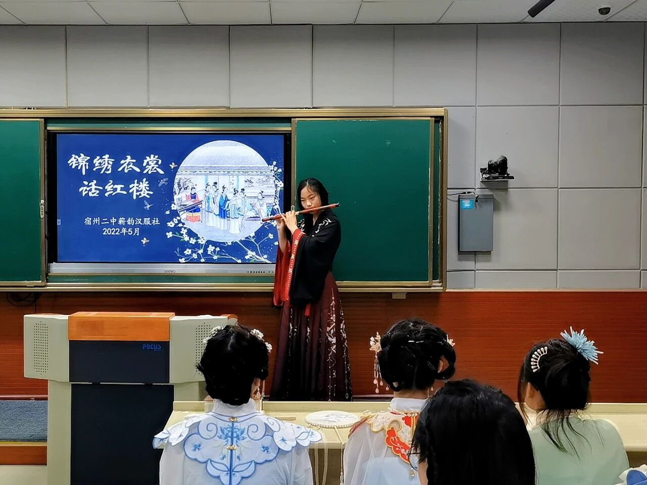 1760365429343.jpg 微信图片_20251013082907_218_7.jpg